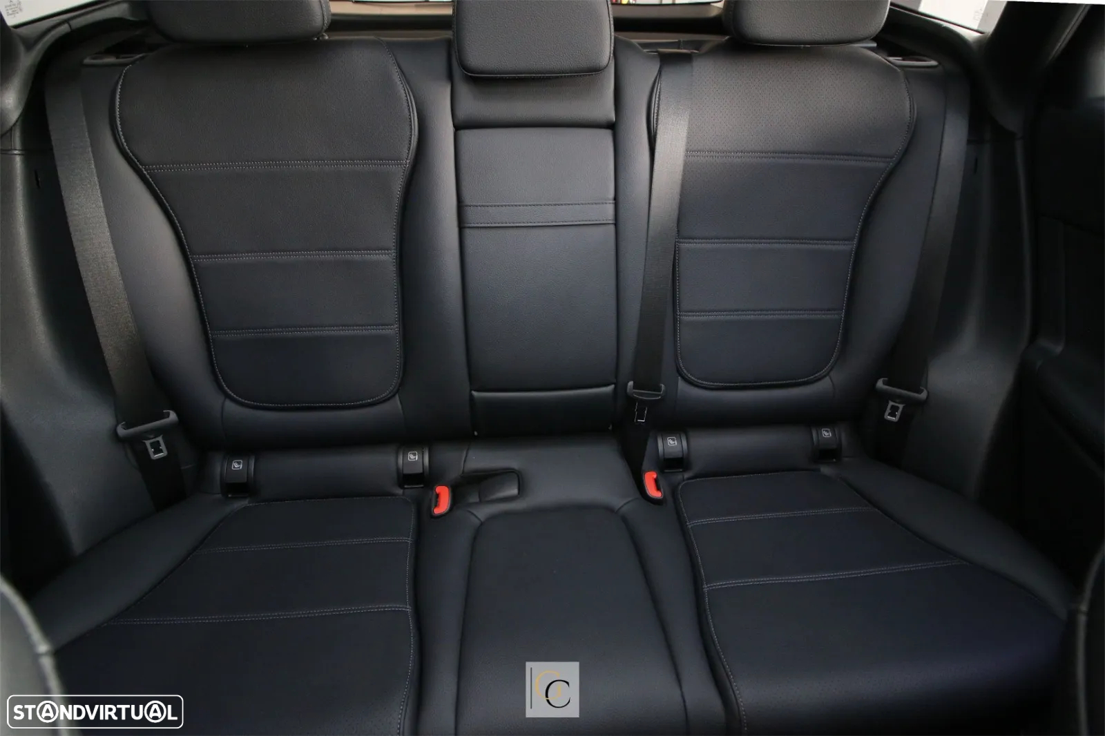 Mercedes-Benz GLC 300 e 4Matic - 21