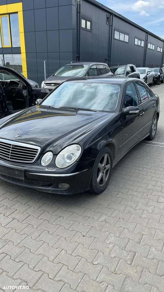 Dezmembram Mercedes E-Class W211 3.0CDI an fabricatie 2004 - 4