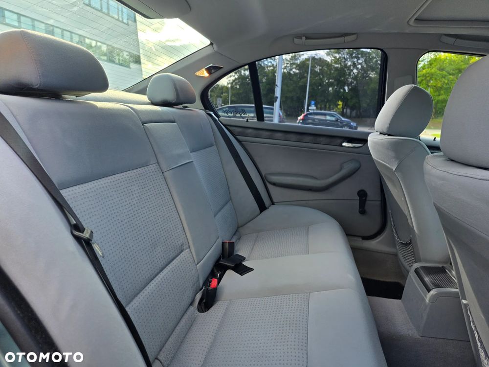 BMW Seria 3 - 13