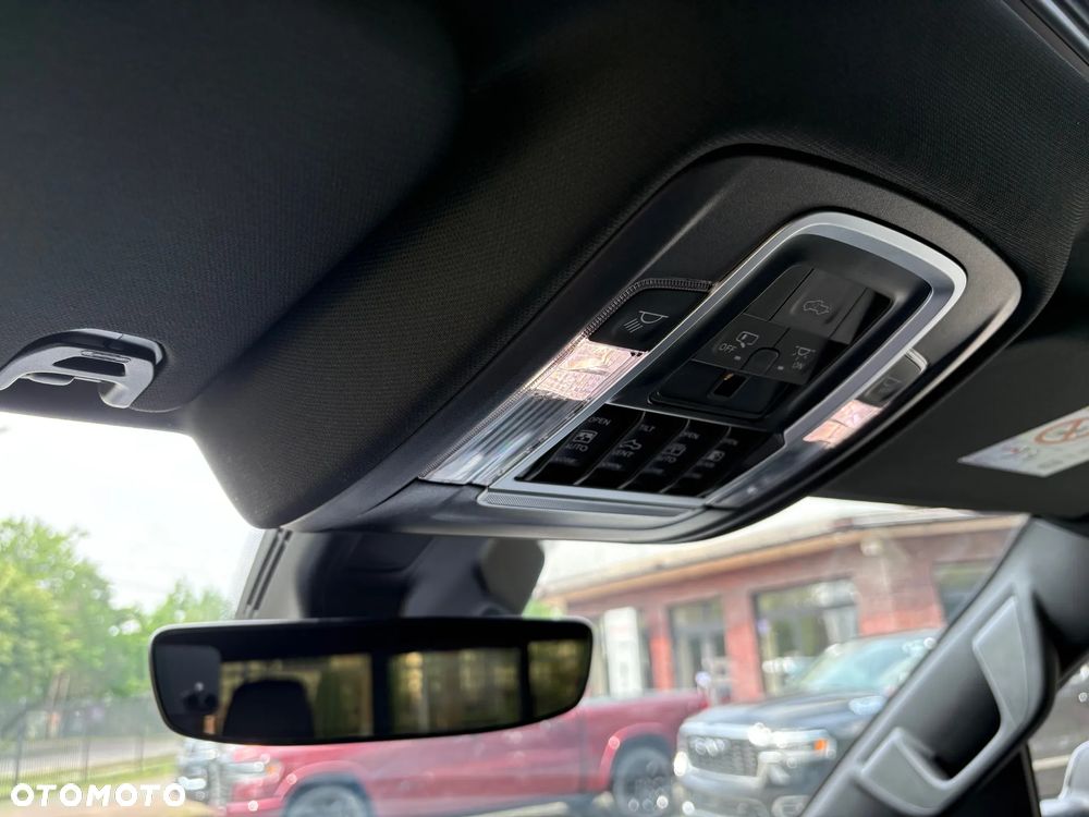 RAM 1500 - 30