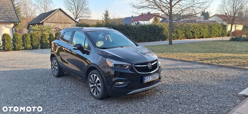 Buick Encore - 2