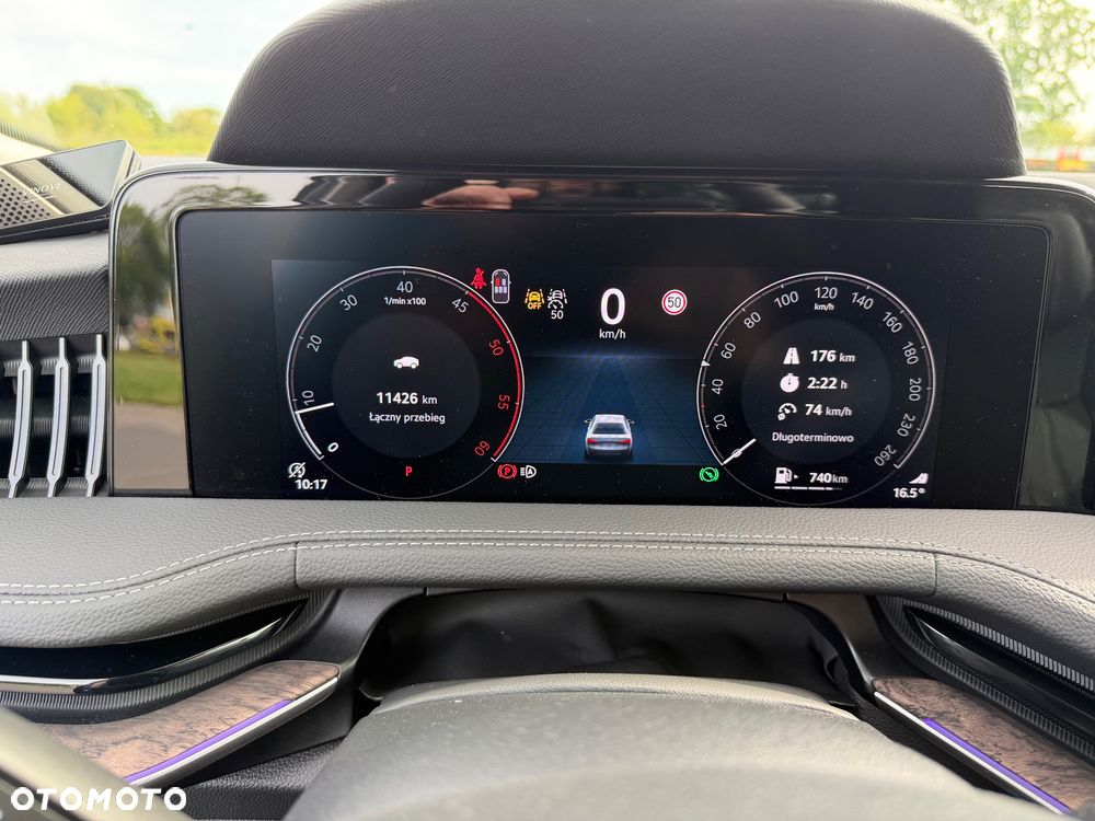 Skoda Superb 2.0 TDI SCR 4x4 L&K DSG - 24