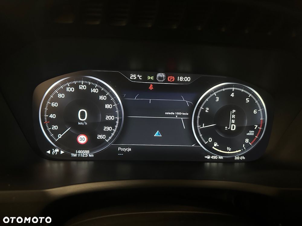 Volvo XC 90 T6 AWD R-Design 7os - 6