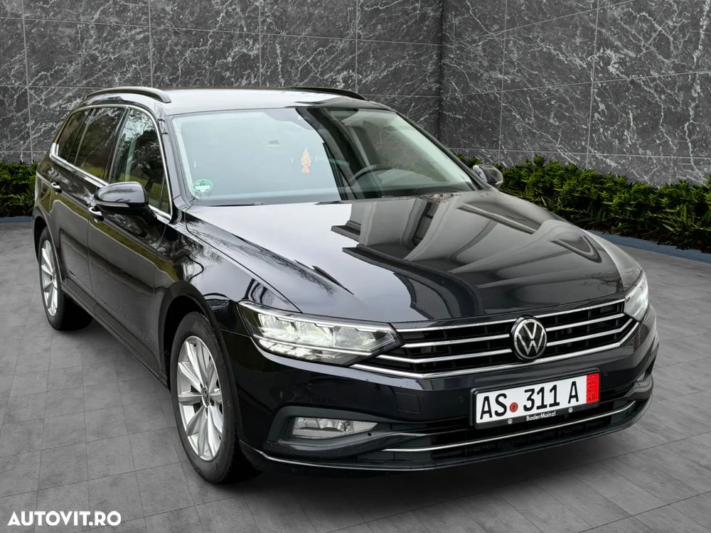 Volkswagen Passat Variant 2.0 TDI SCR DSG Elegance - 2