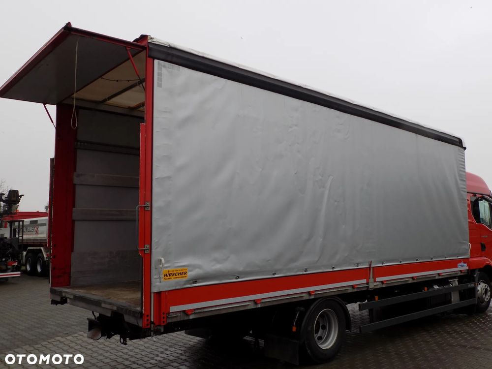 MAN BURTOFIRANKA  ZABUDOWA - 6