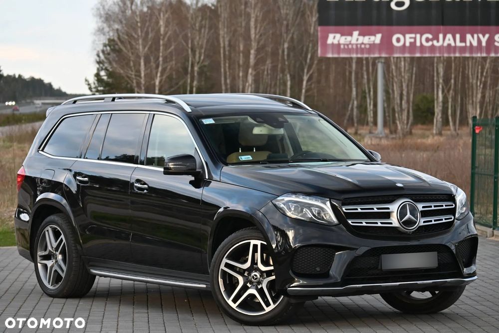 Mercedes-Benz GLS - 9