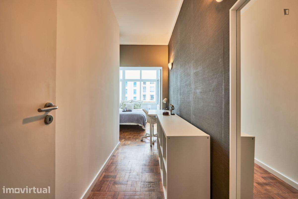Quarto - localizado em Saldanha Lisbon - Grande imagem: 2/55