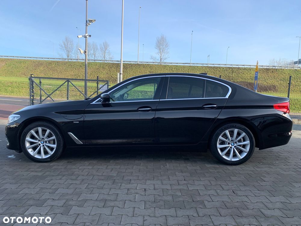 BMW Seria 5 530i GPF xDrive Luxury Line - 12