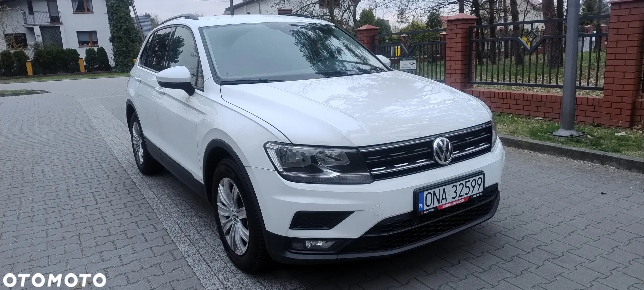 Volkswagen Tiguan - 4