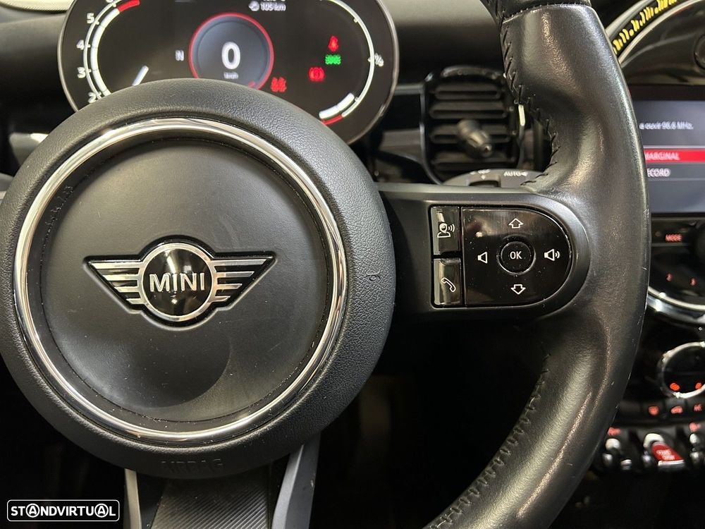 MINI Cabrio One Sport Edition - 34