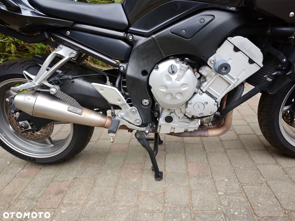 Yamaha FZ - 7