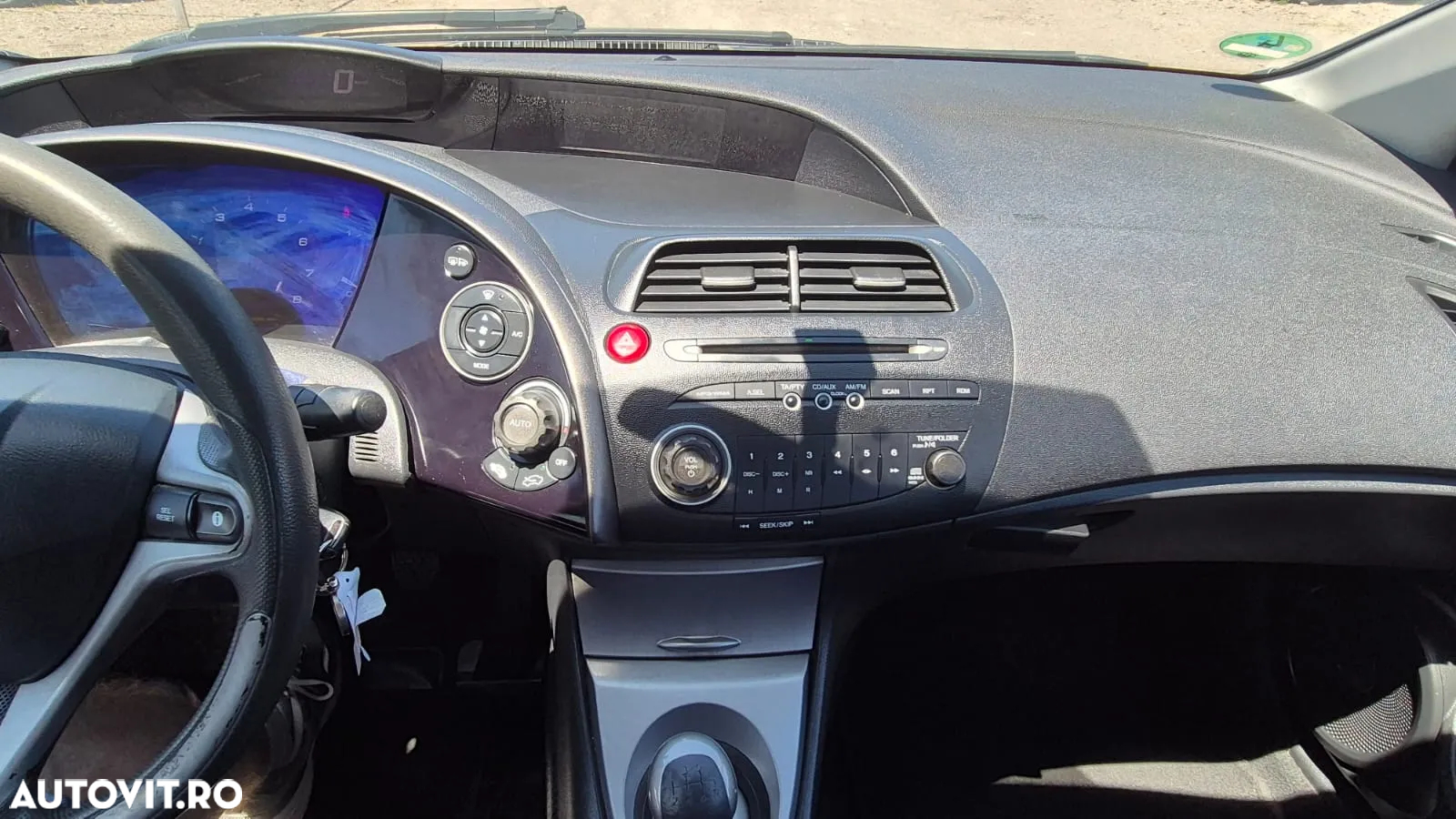 Honda Civic 1.4i-DSi - 12