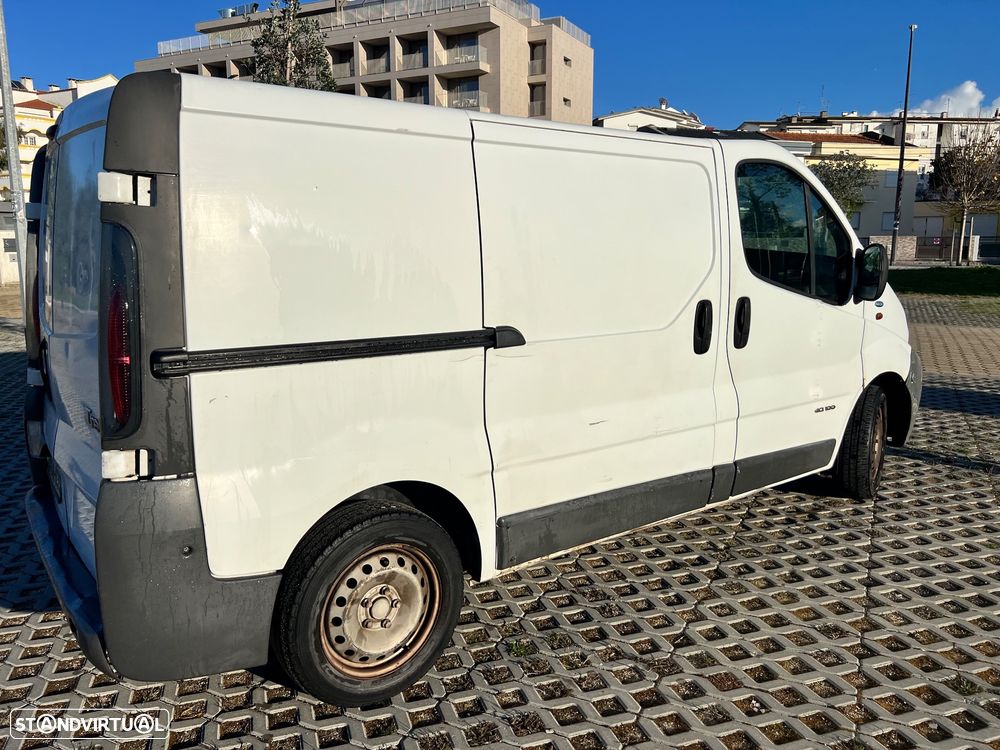 Renault Trafic - 4