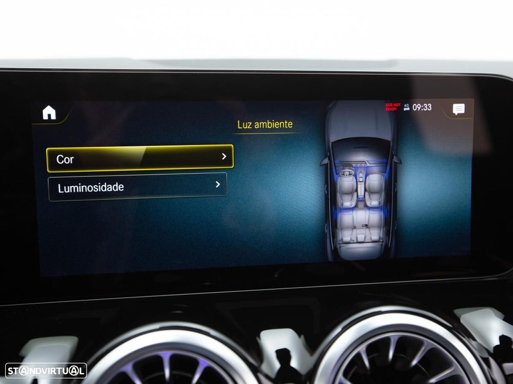 Mercedes-Benz EQA 250+ AMG Line - 34