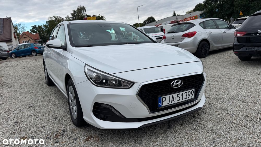 Hyundai i30 1.6 D Comfort - 3
