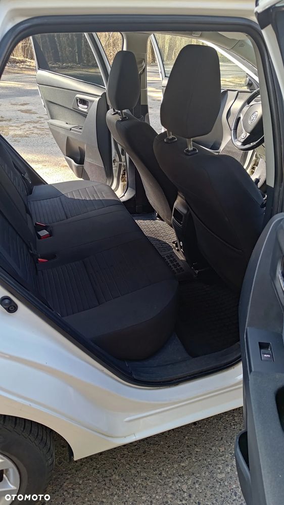 Toyota Auris 1.6 D-4D Comfort - 7