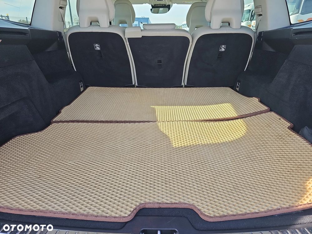 Volvo XC 90 B5 D AWD Inscription - 19