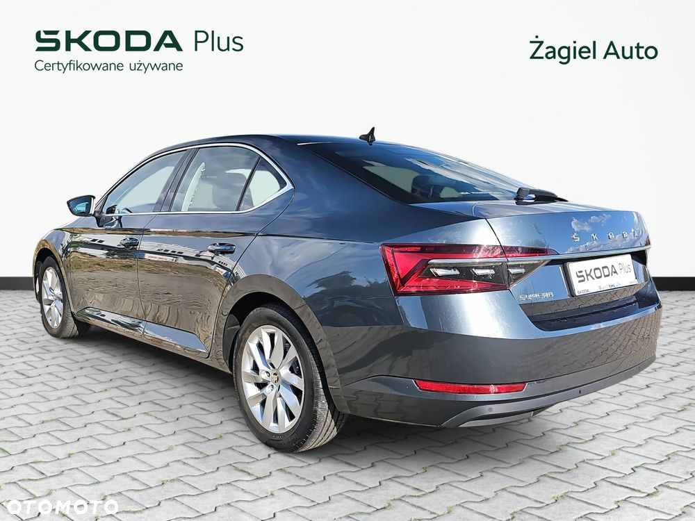 Skoda Superb 2.0 TDI Ambition DSG - 3
