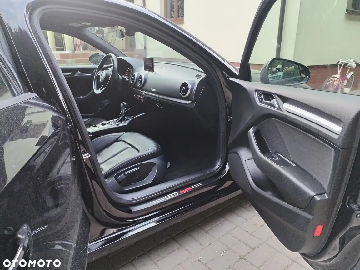 Audi A3 2.0 TFSI Limousine quattro S tronic design - 17