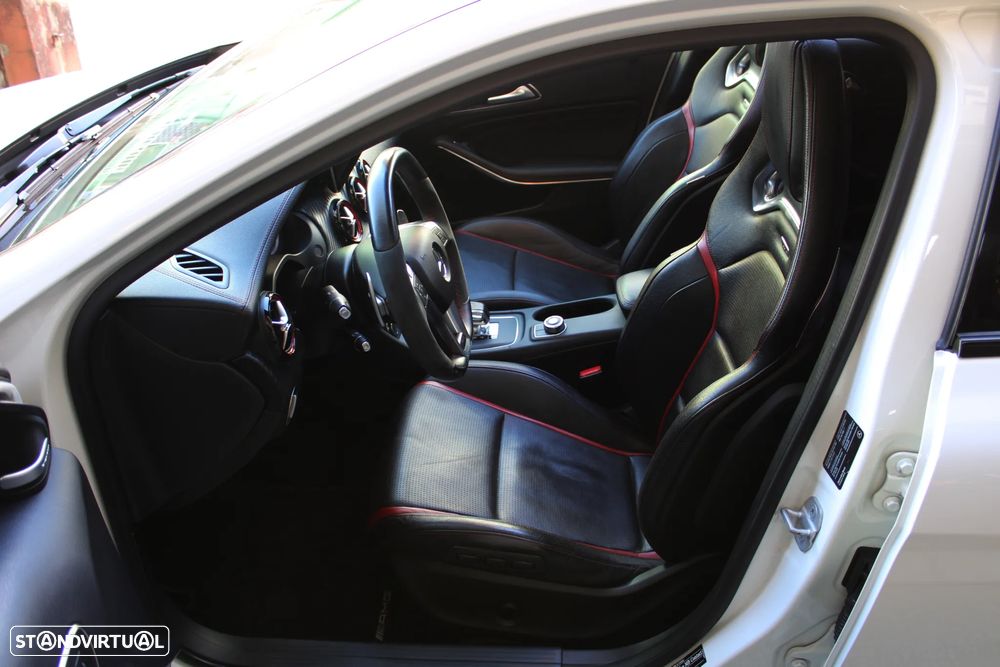 Mercedes-Benz A 45 AMG 4Matic Speedshift 7G-DCT - 6