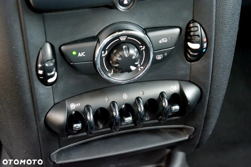 MINI Countryman Cooper D - 22