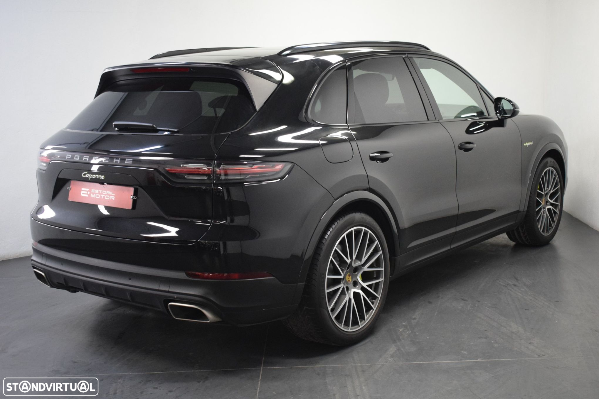 Porsche Cayenne E-Hybrid - 3