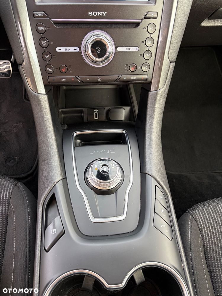 Ford Mondeo 2.0 EcoBlue Titanium - 17