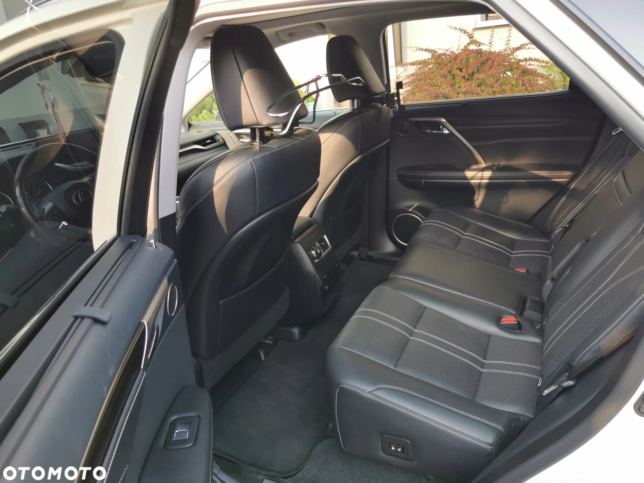 Lexus RX 450h Omotenashi MY19 - 21