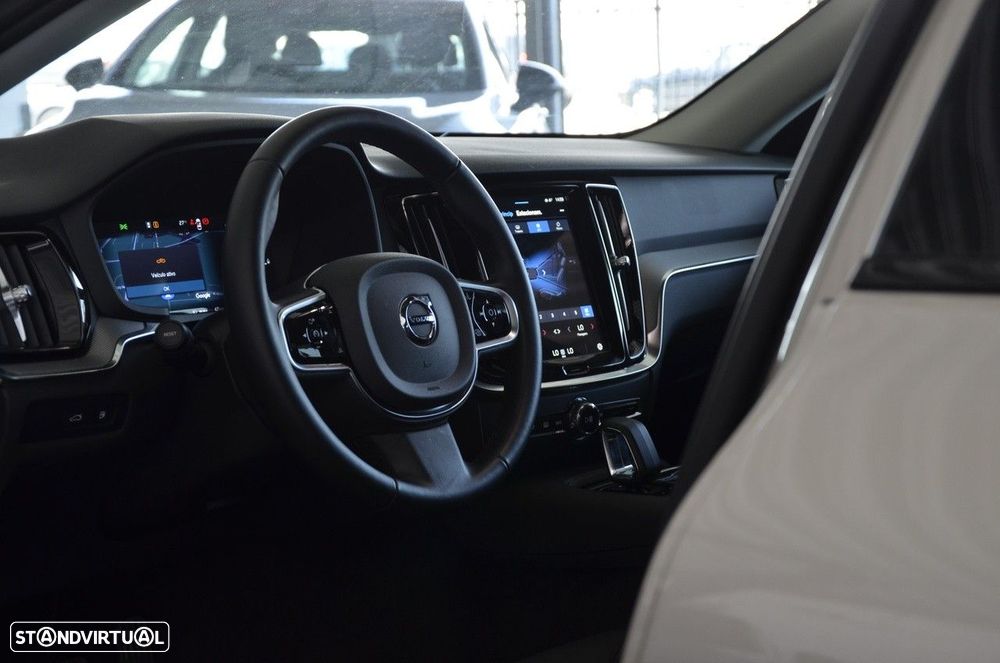 Volvo V60 2.0 T6 AWD TE Plus Dark - 13
