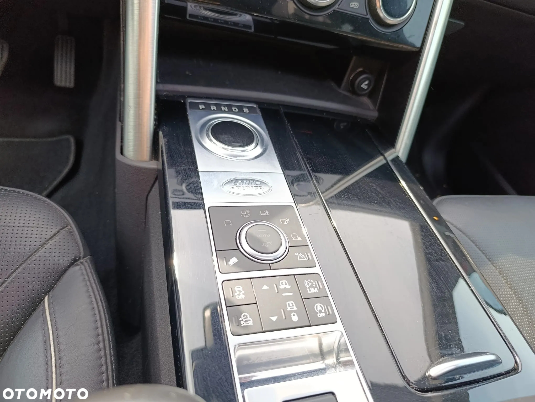 Land Rover Discovery - 22