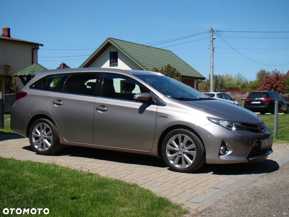 Toyota Auris - 12