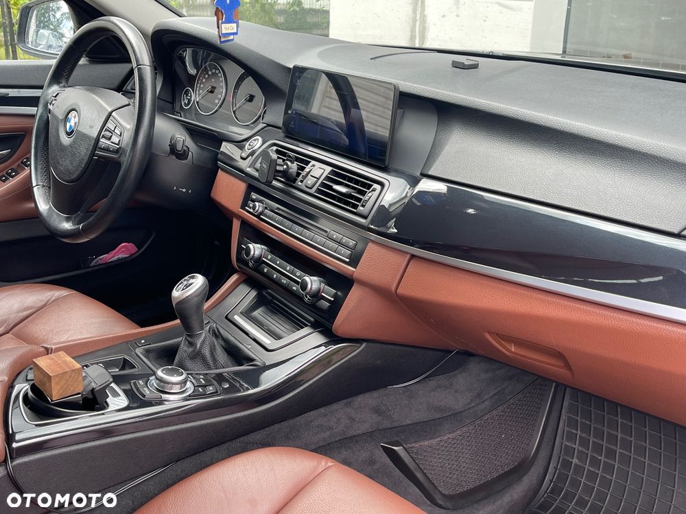 BMW Seria 5 520d Edition Fleet - 16