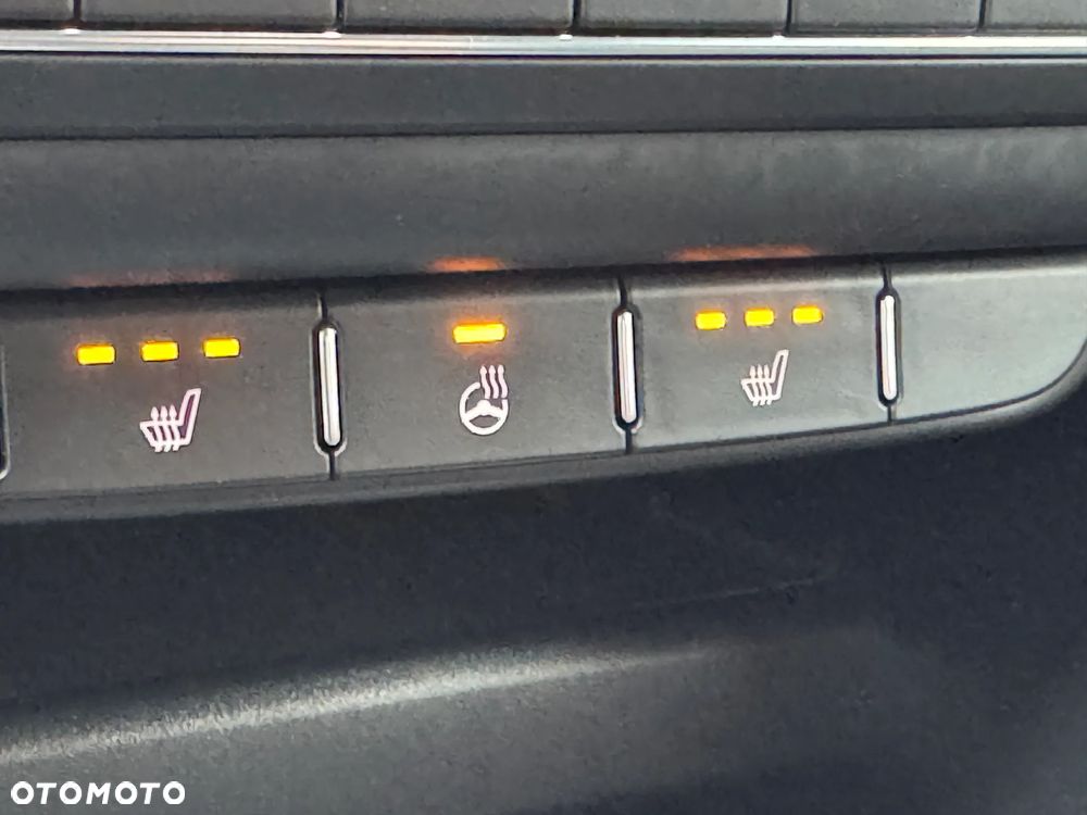 Kia Ceed SW 1.6 CRDi Eco-Dynamics+(48V Mild-Hybr.)DCT7 Vision - 16