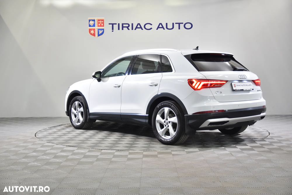 Audi Q3 35 TFSI S tronic - 4