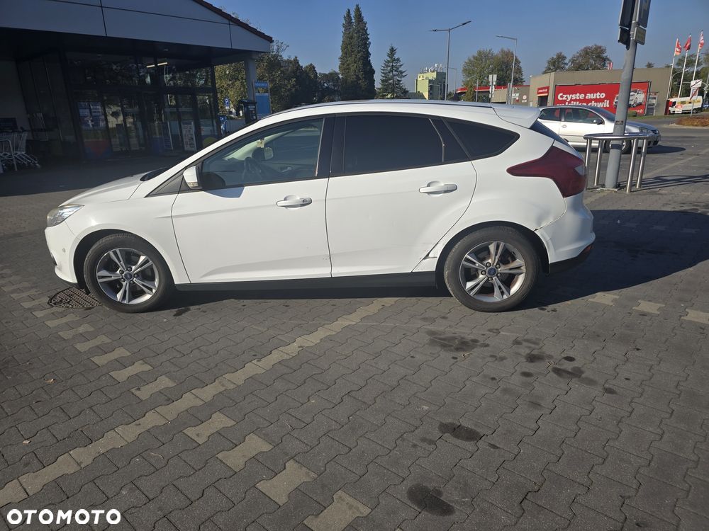 Ford Focus 2014 photo 3