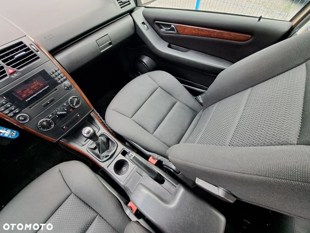 Mercedes-Benz Klasa A 150 Elegance Polar Star - 12