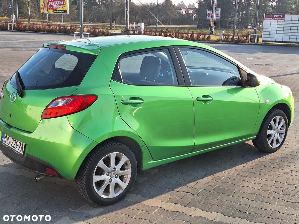 Mazda 2 - 1