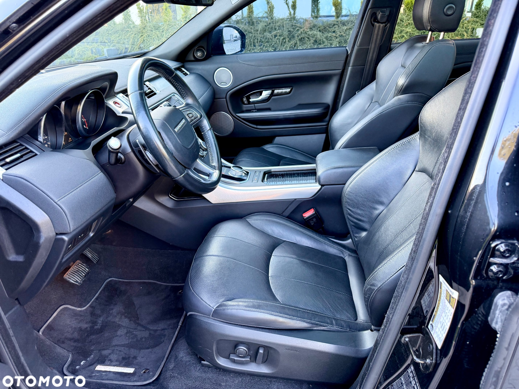 Land Rover Range Rover Evoque - 6