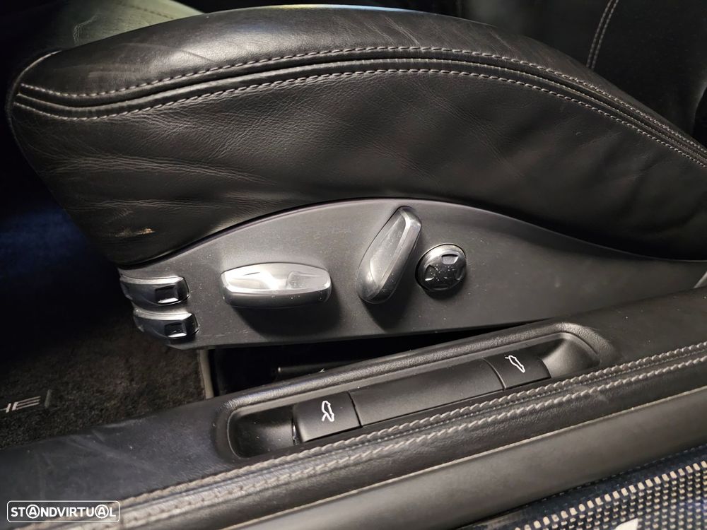 Porsche 911 (997) Turbo Tiptronic - 22