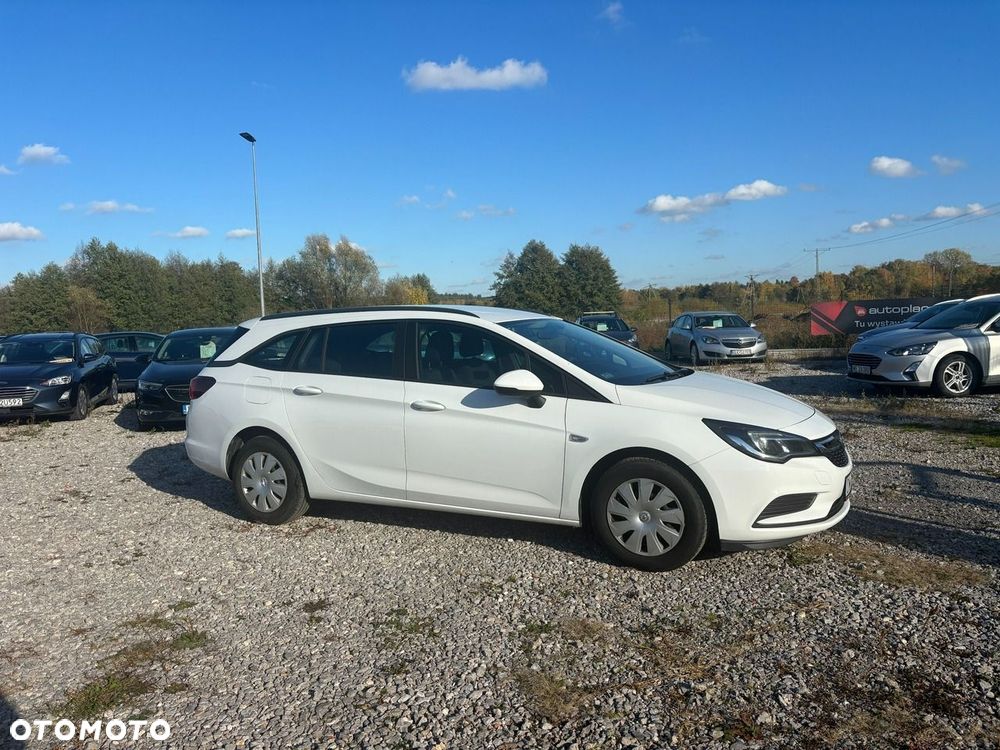 Opel Astra - 14