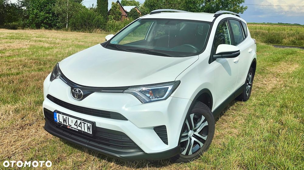 Toyota RAV4 2.0 D-4D Active 4x2 - 9
