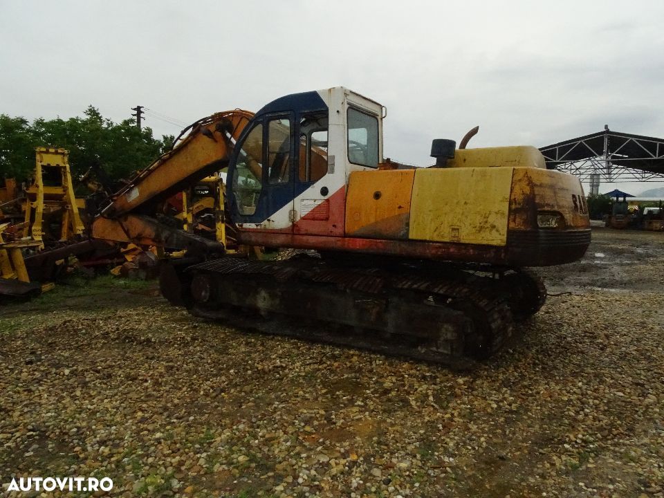 Escavator Samnsung SE 210 , Piese - 1