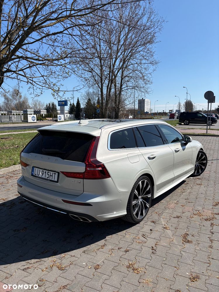 Volvo V60 D4 Inscription - 3