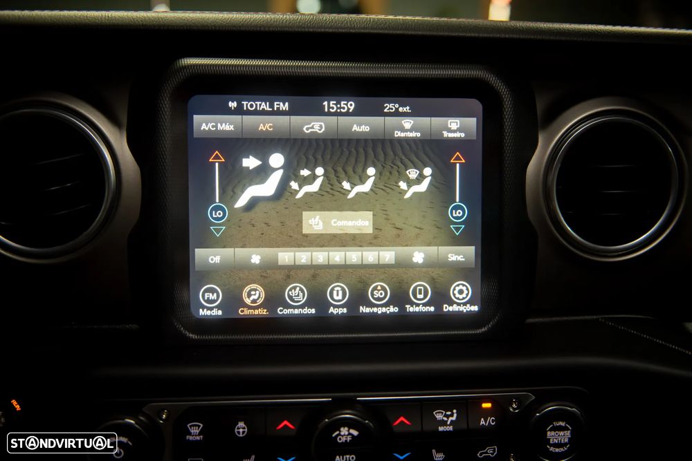 Jeep Wrangler Unlimited 2.0 T-GDI Hardtop AWD Auto Rubicon - 27