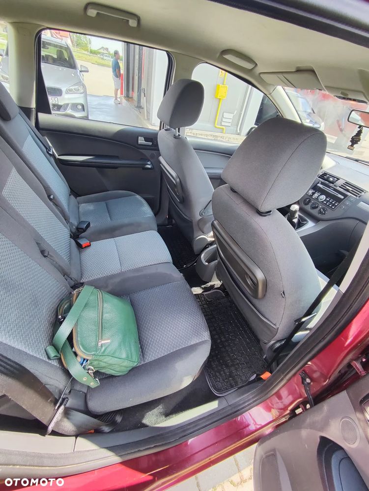 Ford C-MAX 1.8 Fun - 12