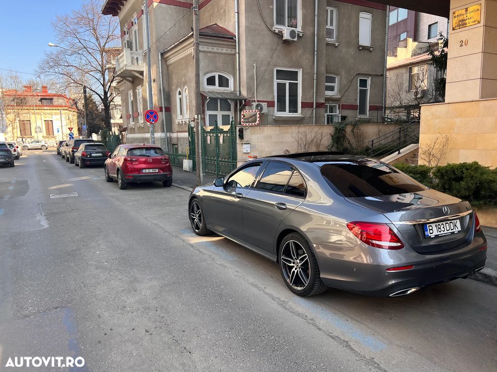 Mercedes-Benz E 220 d 4MATIC 9G-TRONIC AMG Line - 8