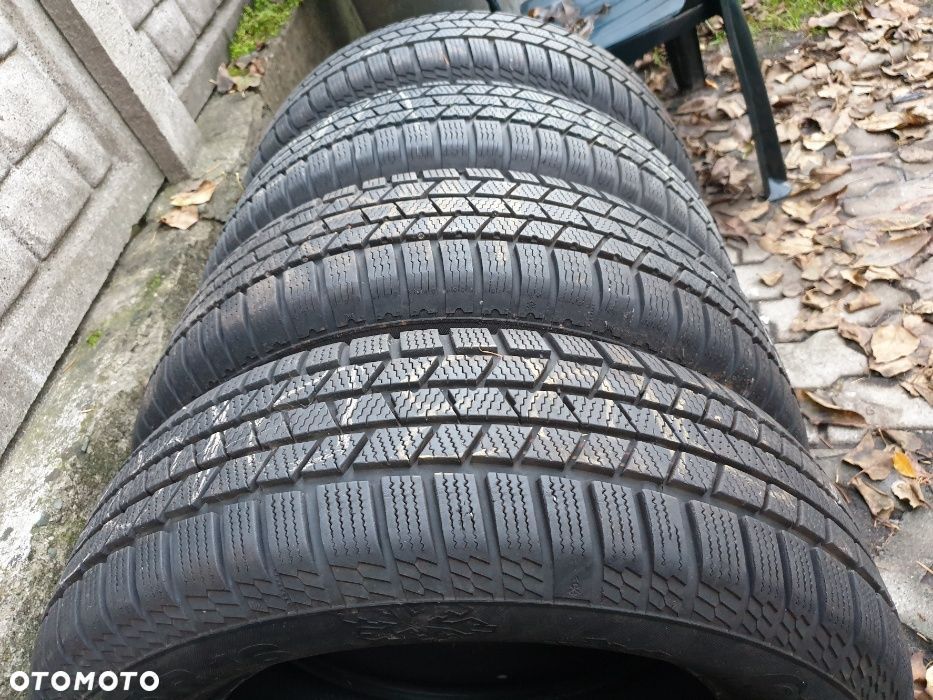 Komplet Continental CrossContact Winter 215/65/16 98H M+S - 1