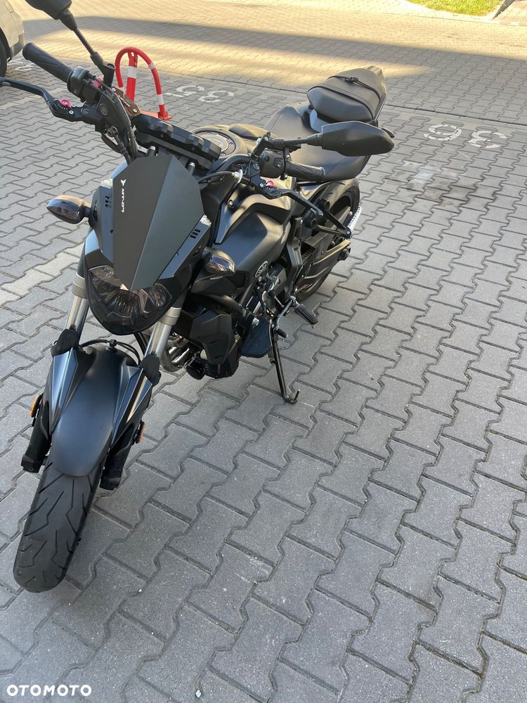 Yamaha MT - 11