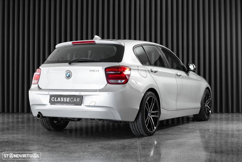 BMW 116 d EfficientDynamics - 3