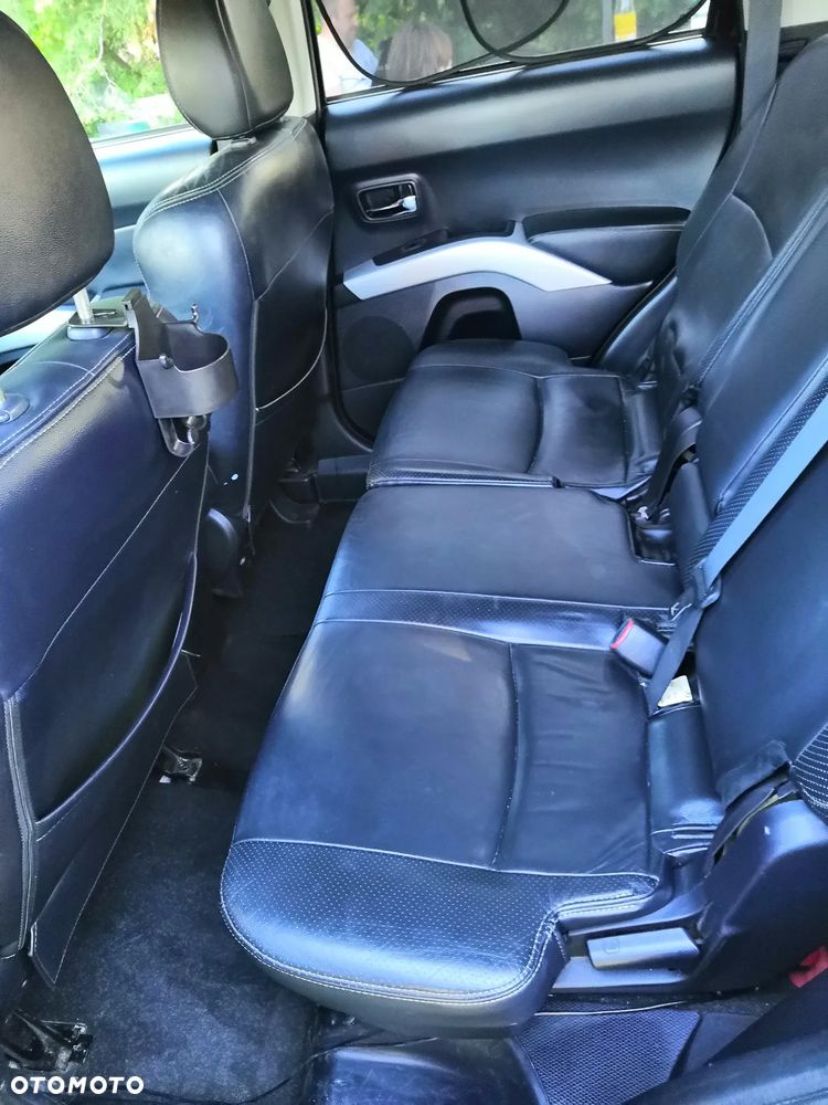 Citroën C-Crosser 2.2 HDi Exclusive - 12